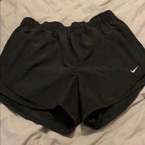 Women’s Nike Tempo shorts—all black